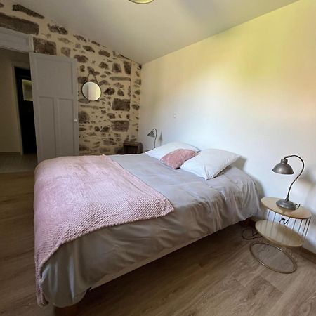 La Remise 4 Etoiles Villa Saint-Hilaire-de-Mortagne Eksteriør bilde